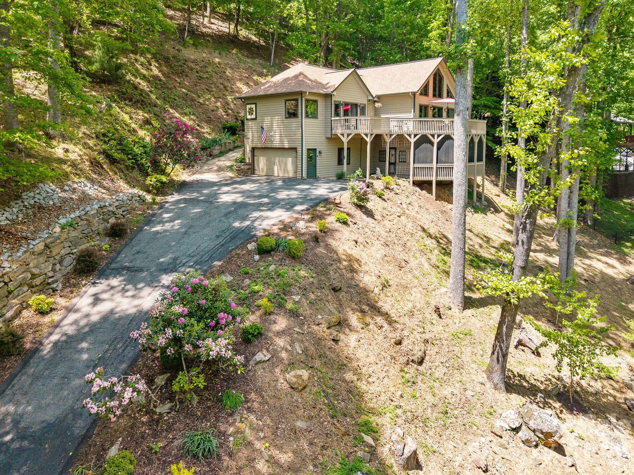 26 Walnut Drive