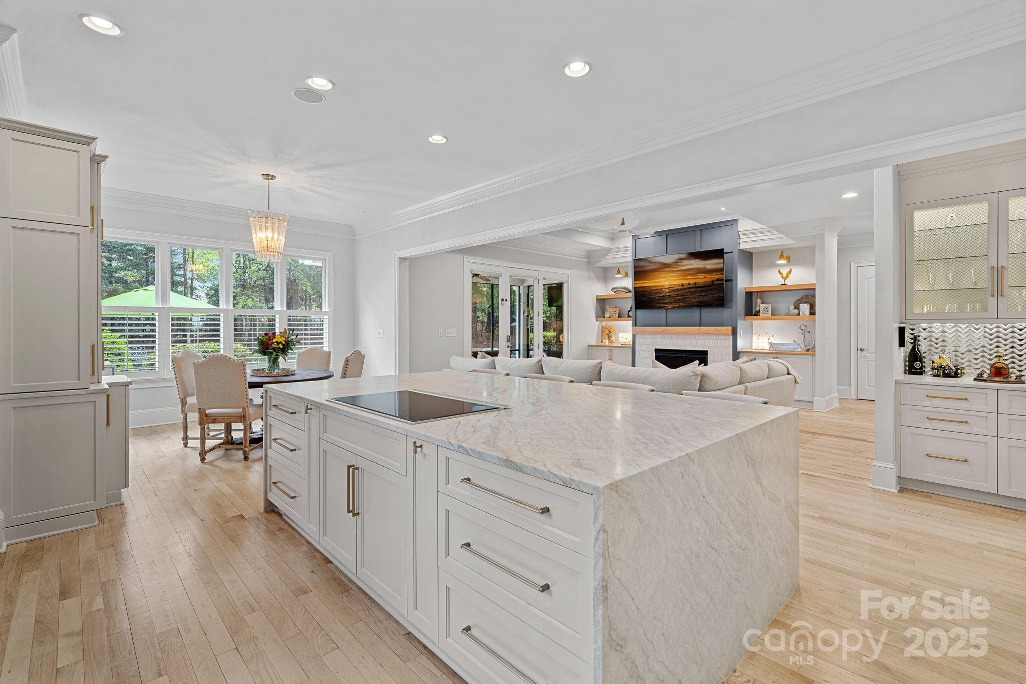 1717 Brawley School Road