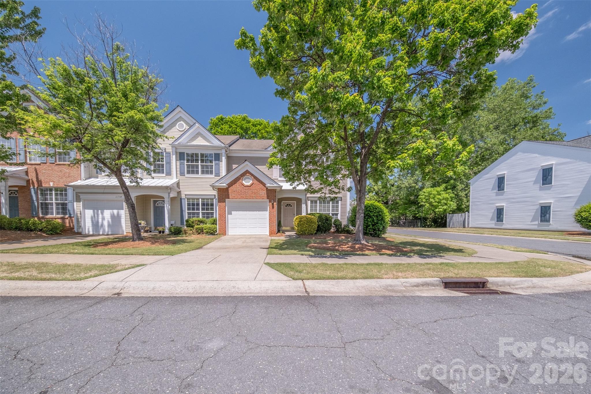 11730 Huxley Road