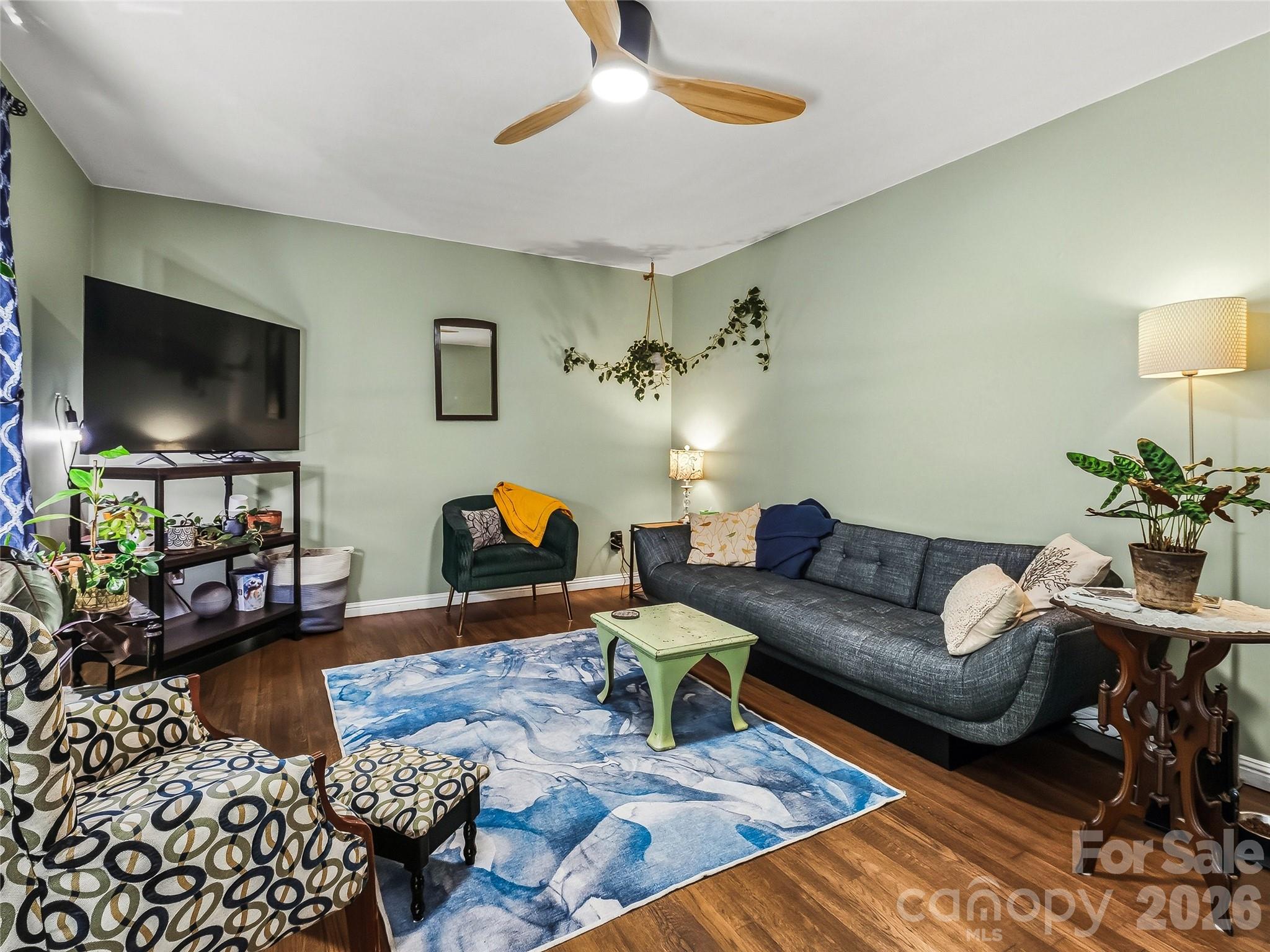 60 Skyview Terrace
