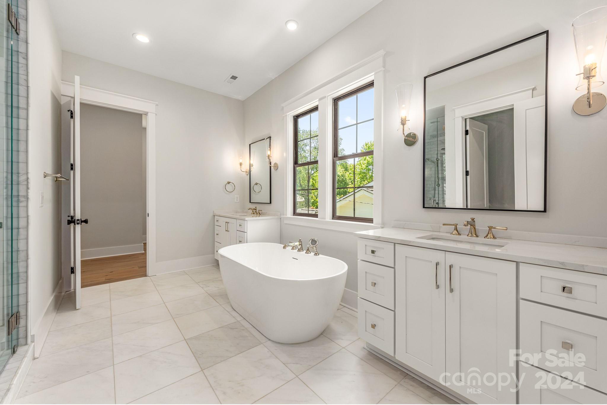 Barclay Downs - Residential