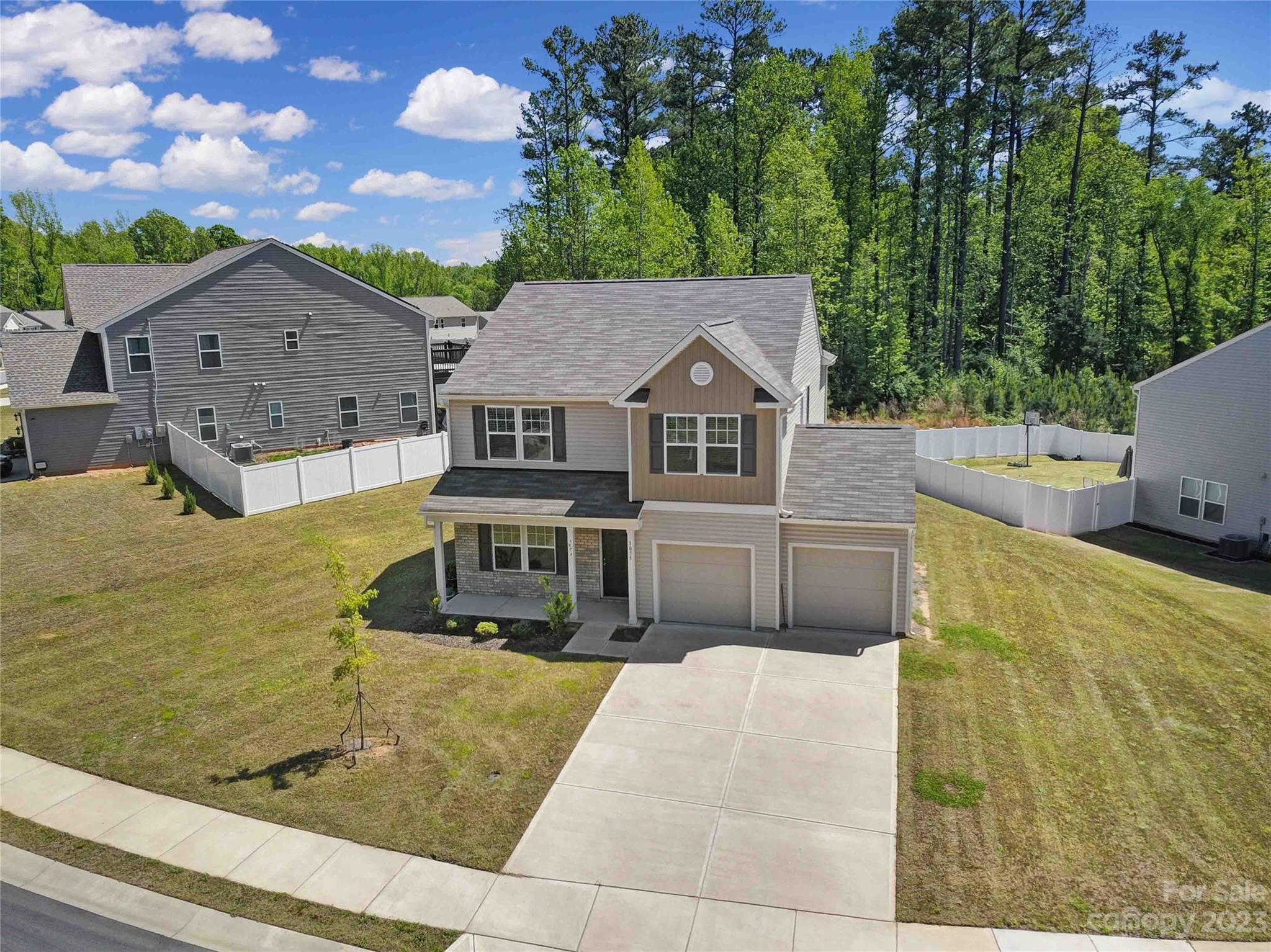 Austen Lakes - Residential