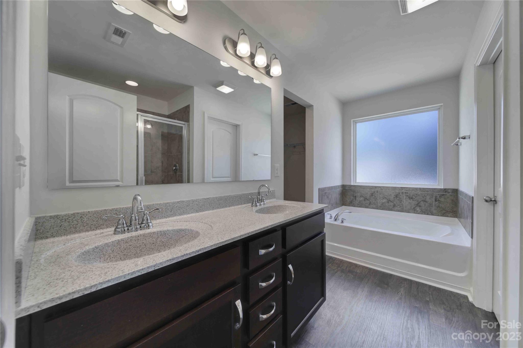 Austen Lakes - Residential