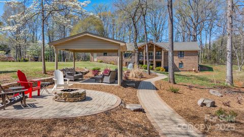 8194 Mallard Road Denver NC 28037