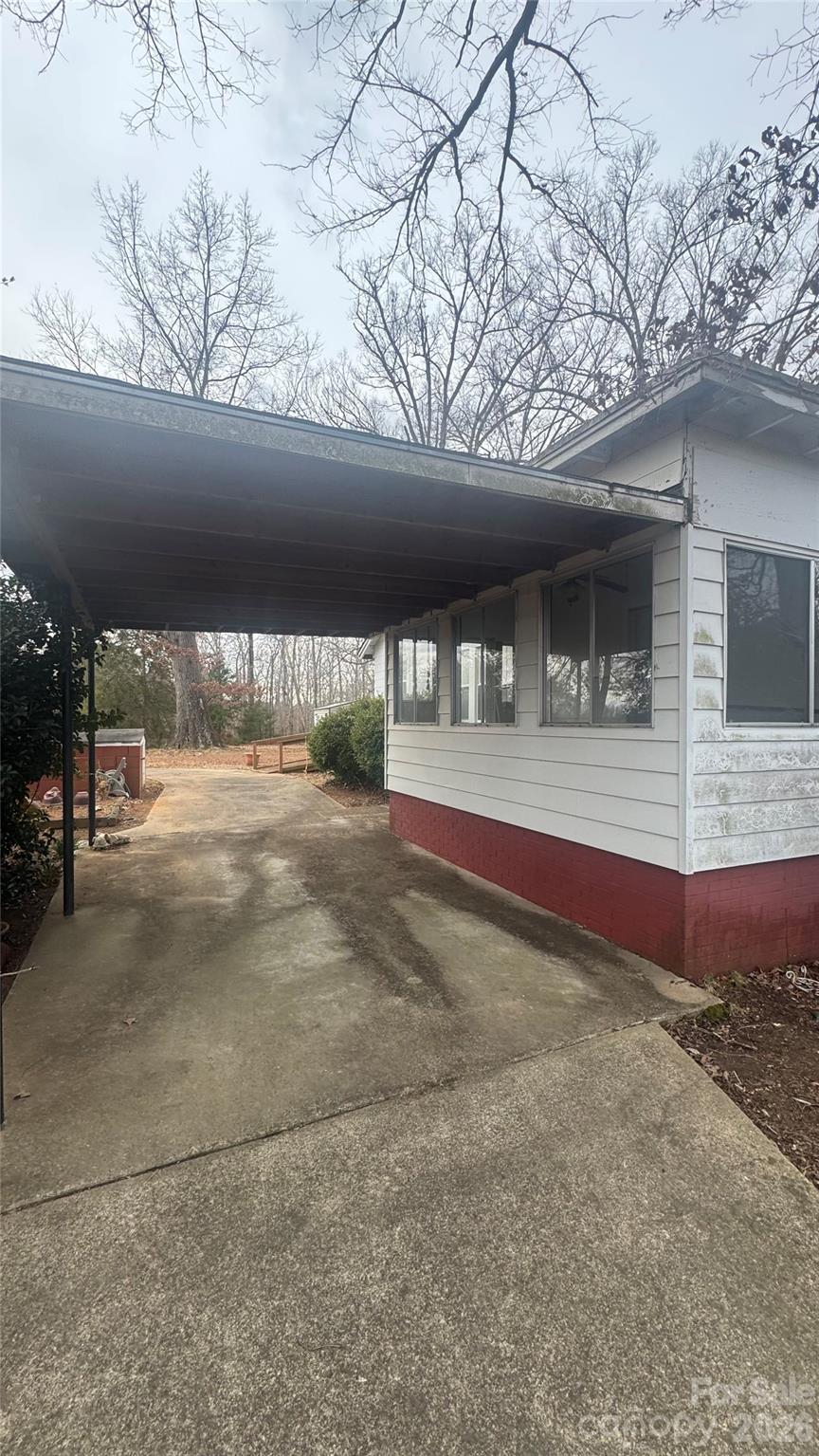 840 Skinner Road