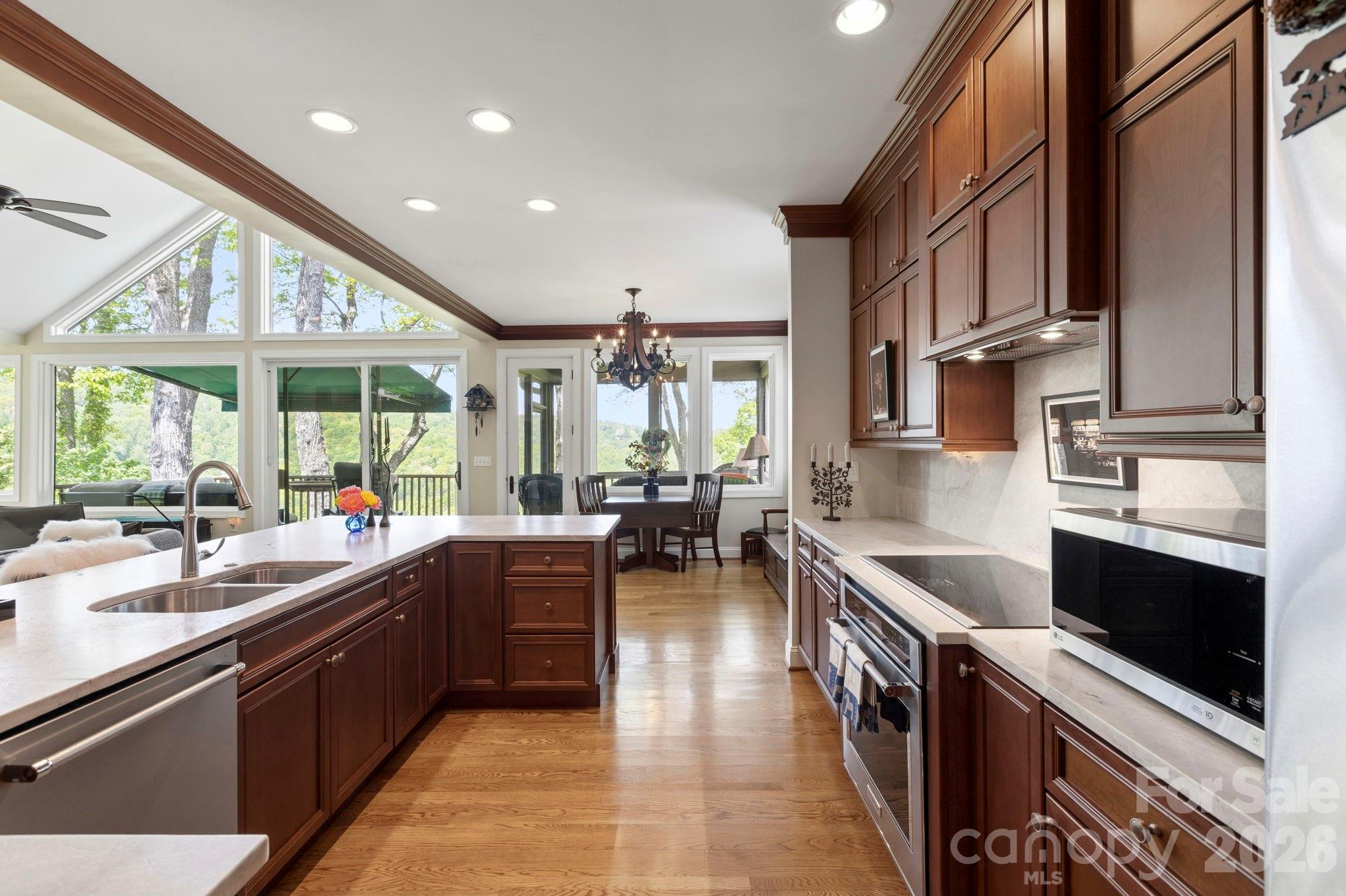 Champion Hills - Residential