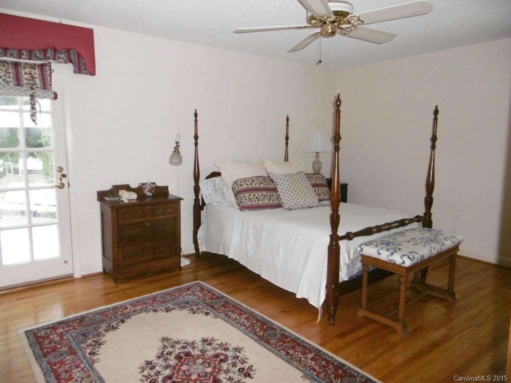 Hampton Leas - Residential