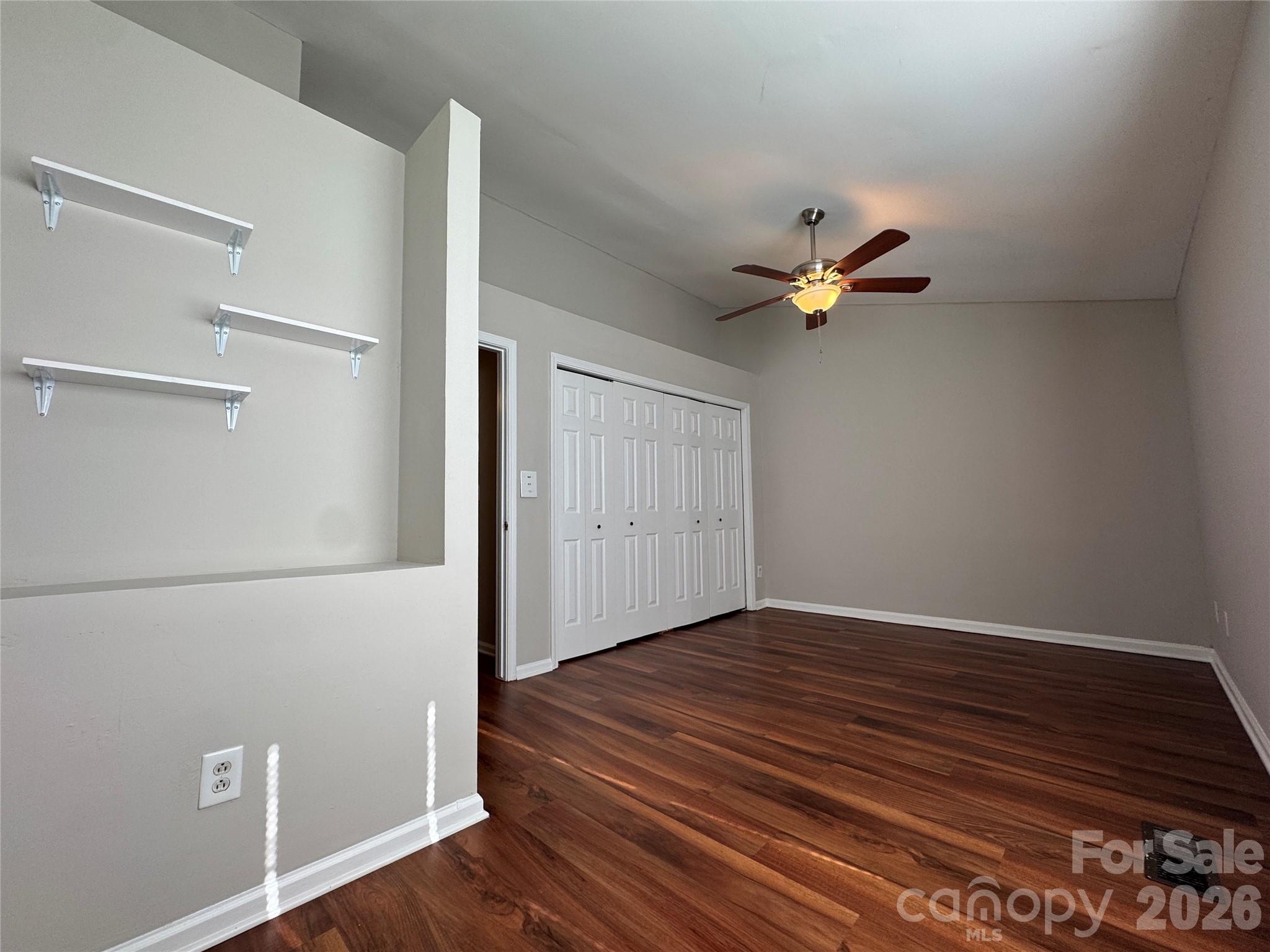 Sardis Glen - Residential