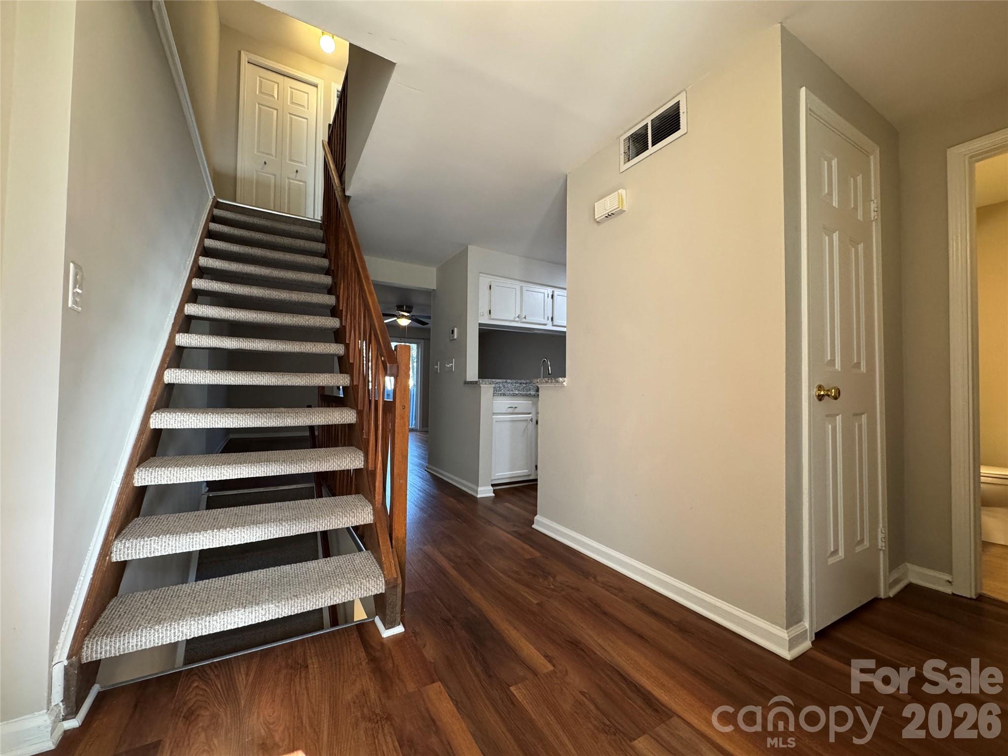 Sardis Glen - Residential