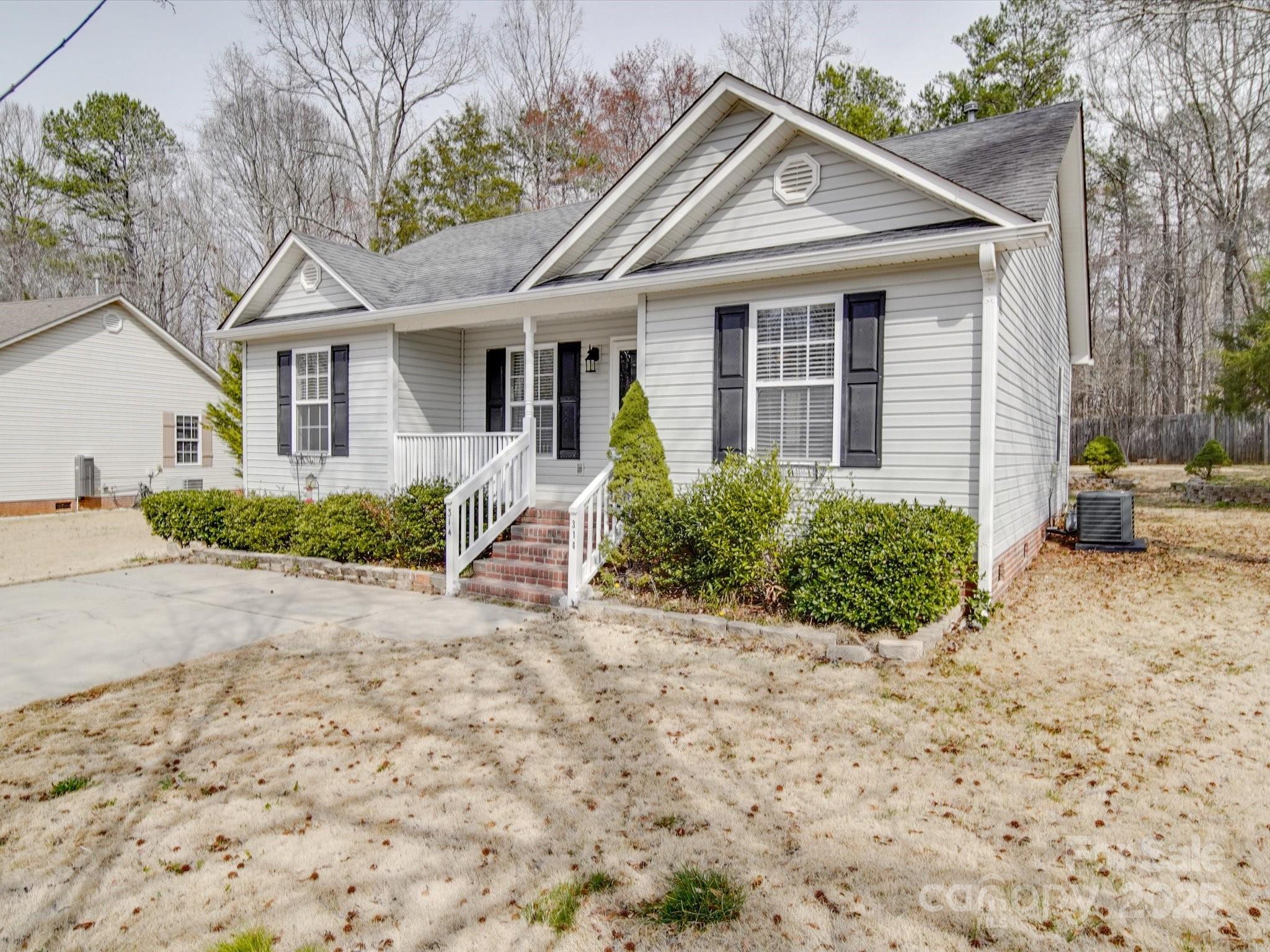 314 Sugar Creek Crossing
