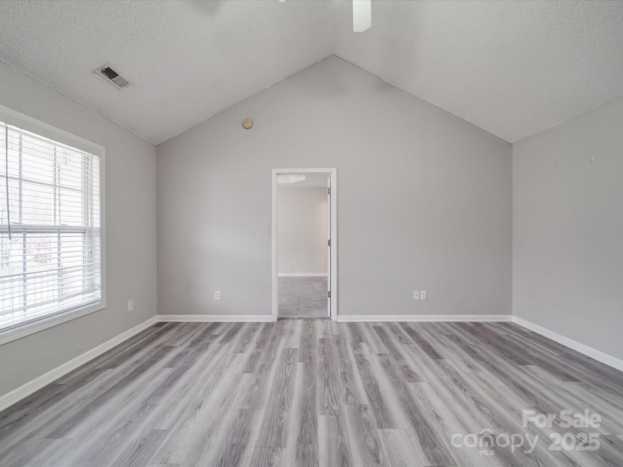 Avery Lake - Residential