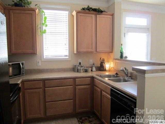 Summers Walk - Residential Lease