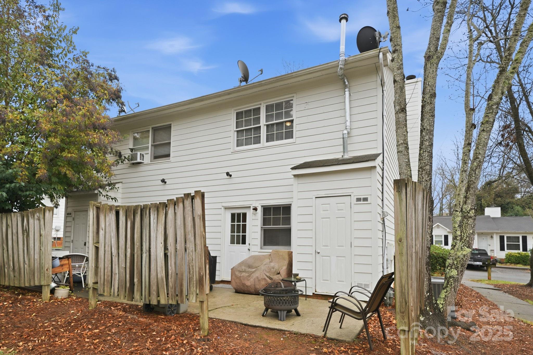 Oakdale Place - Residential