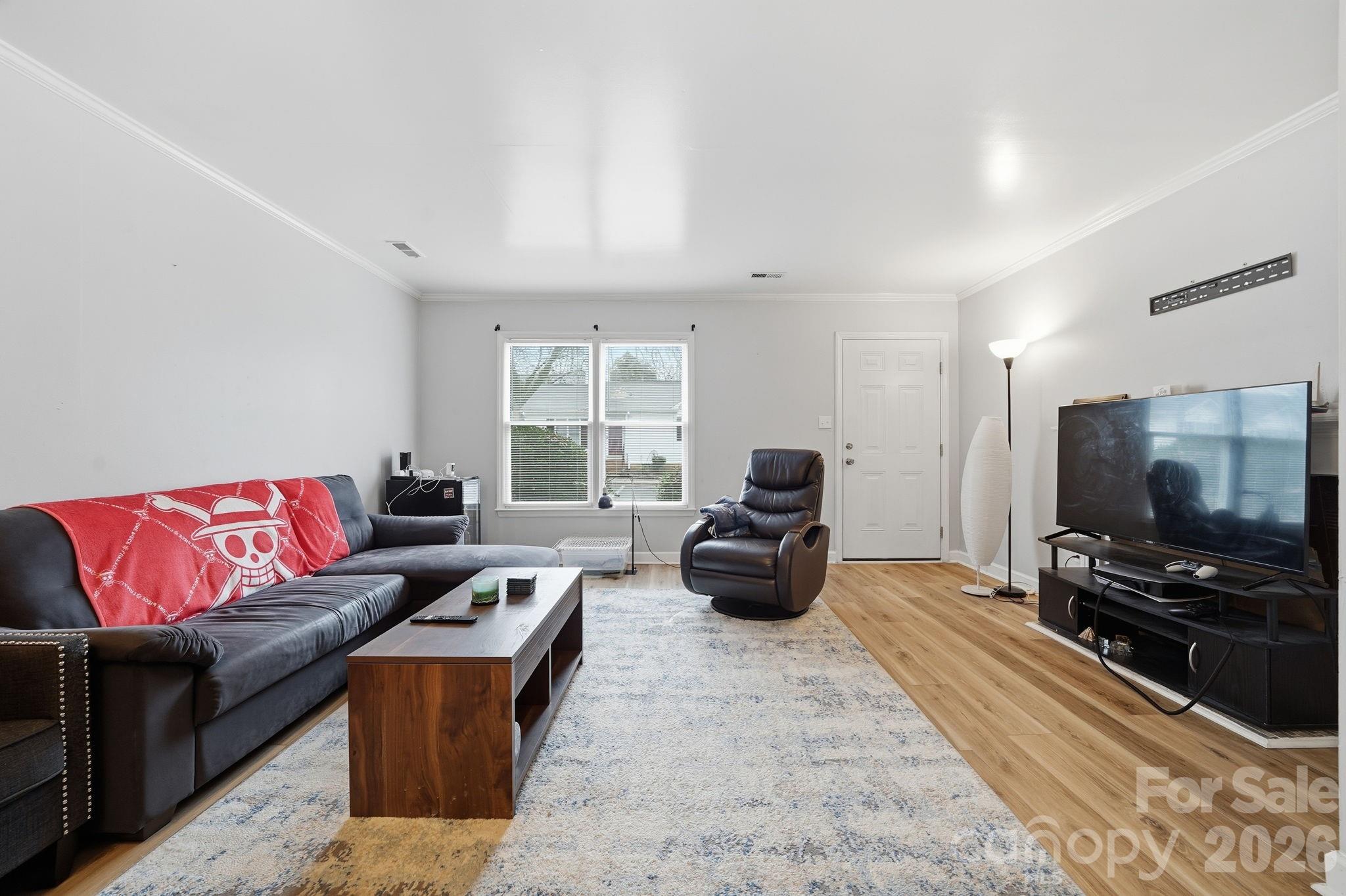 5918 Crape Myrtle Lane