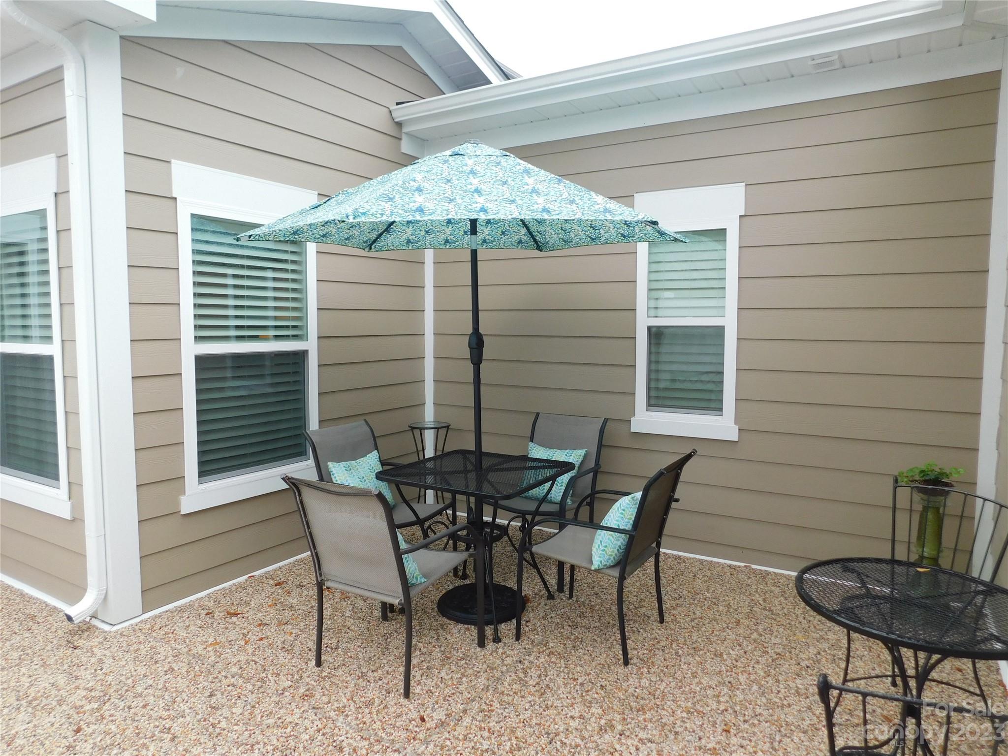 Memorial Hall - Residential