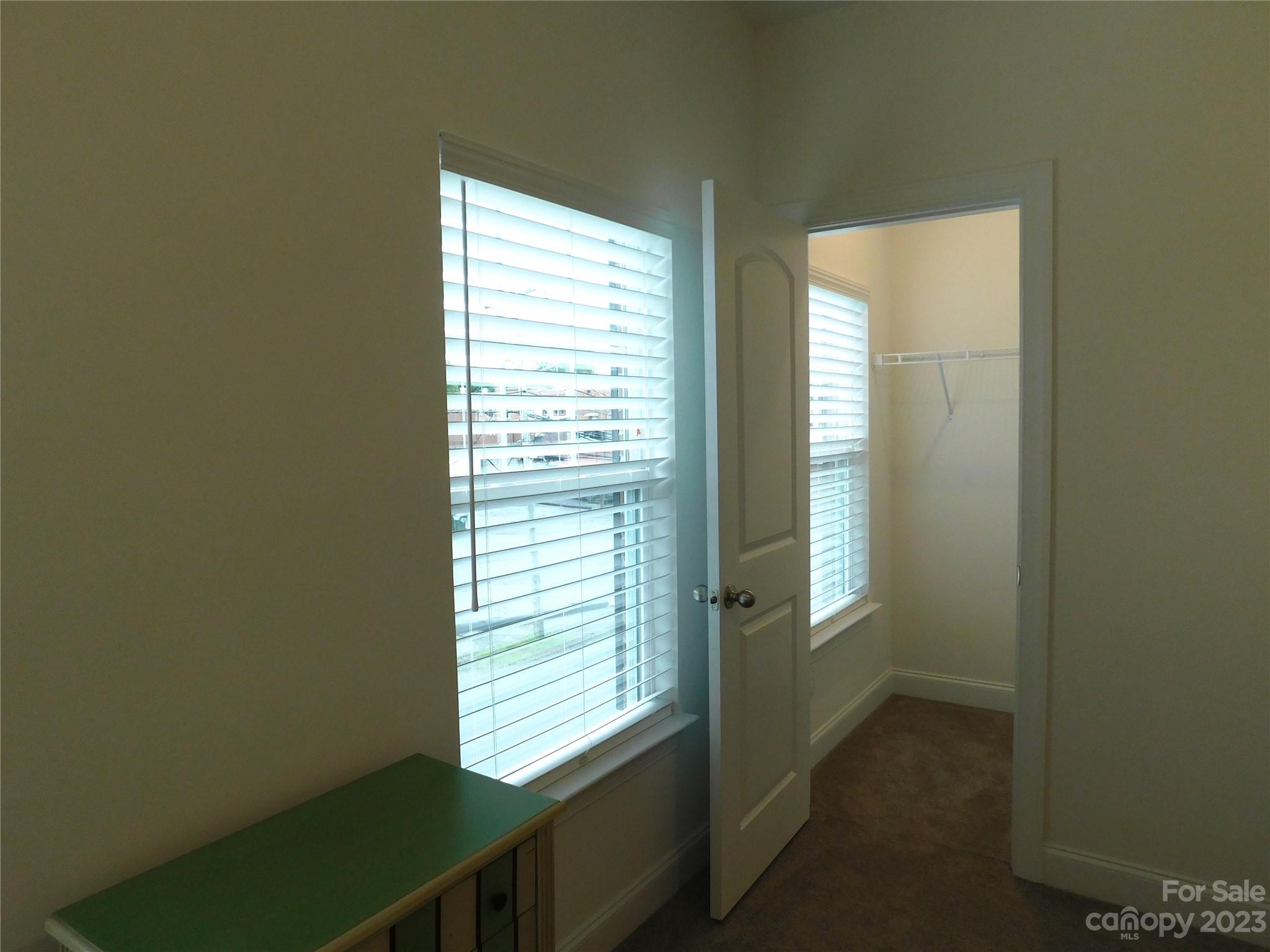 Memorial Hall - Residential