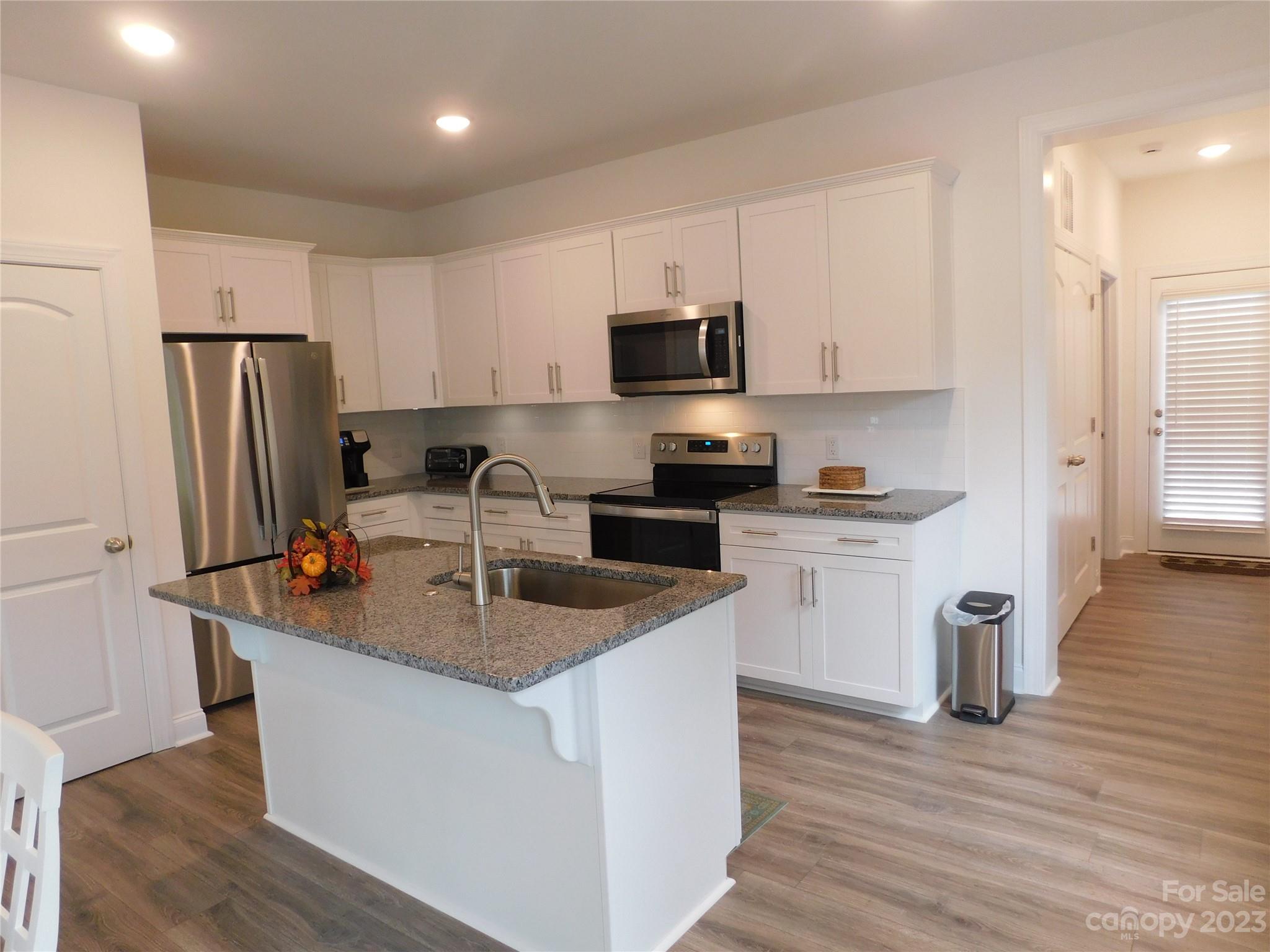 Memorial Hall - Residential