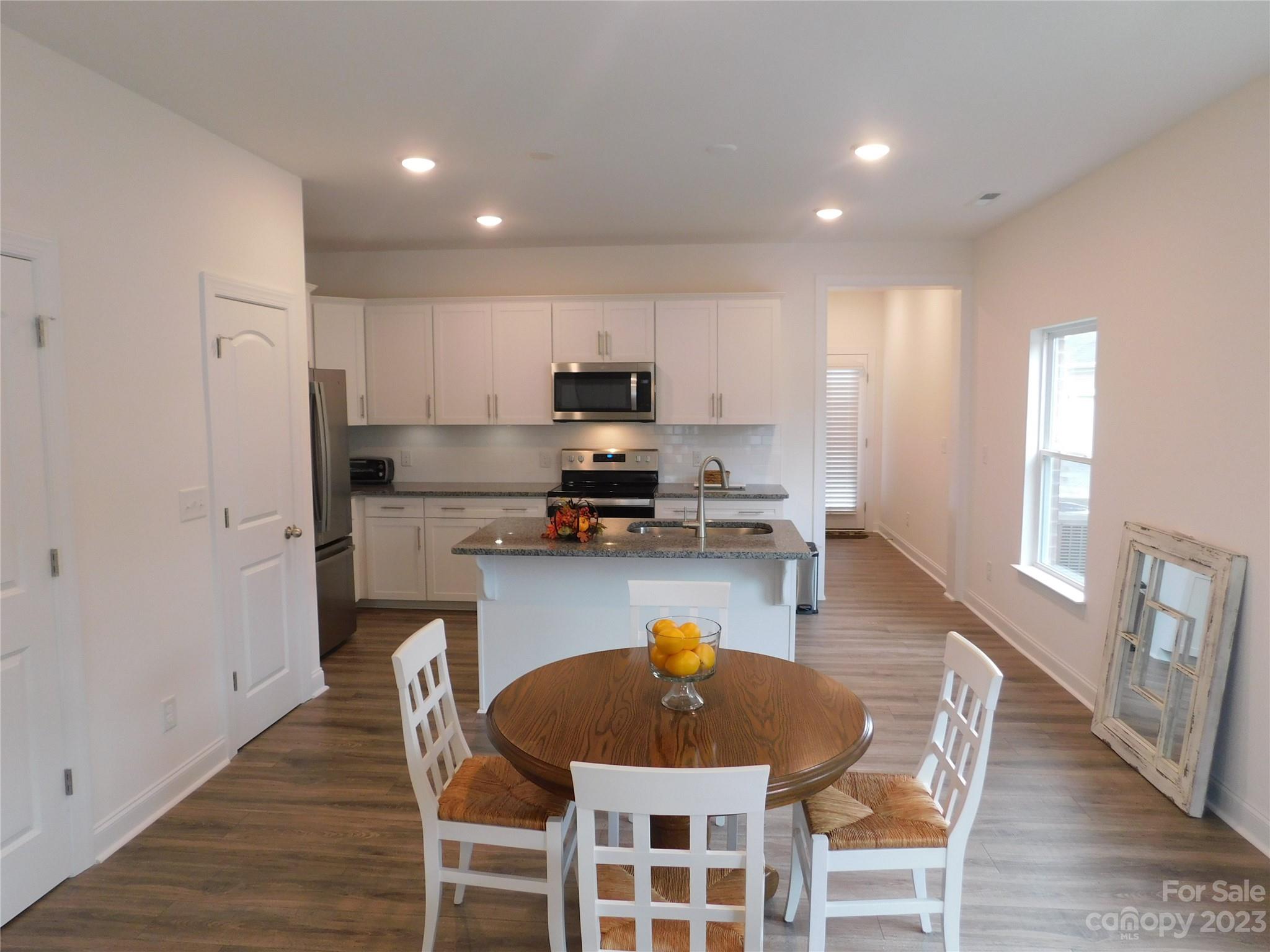 Memorial Hall - Residential