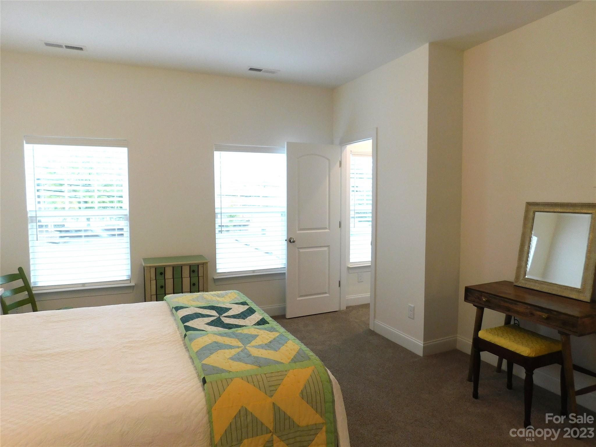 Memorial Hall - Residential