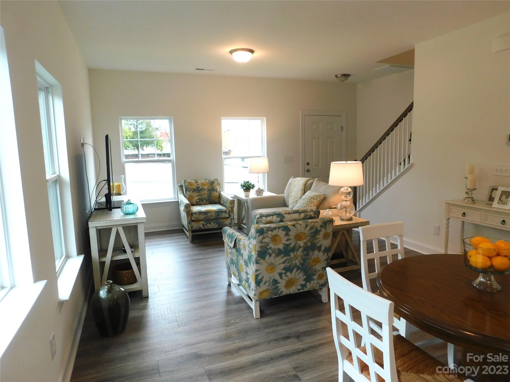 Memorial Hall - Residential