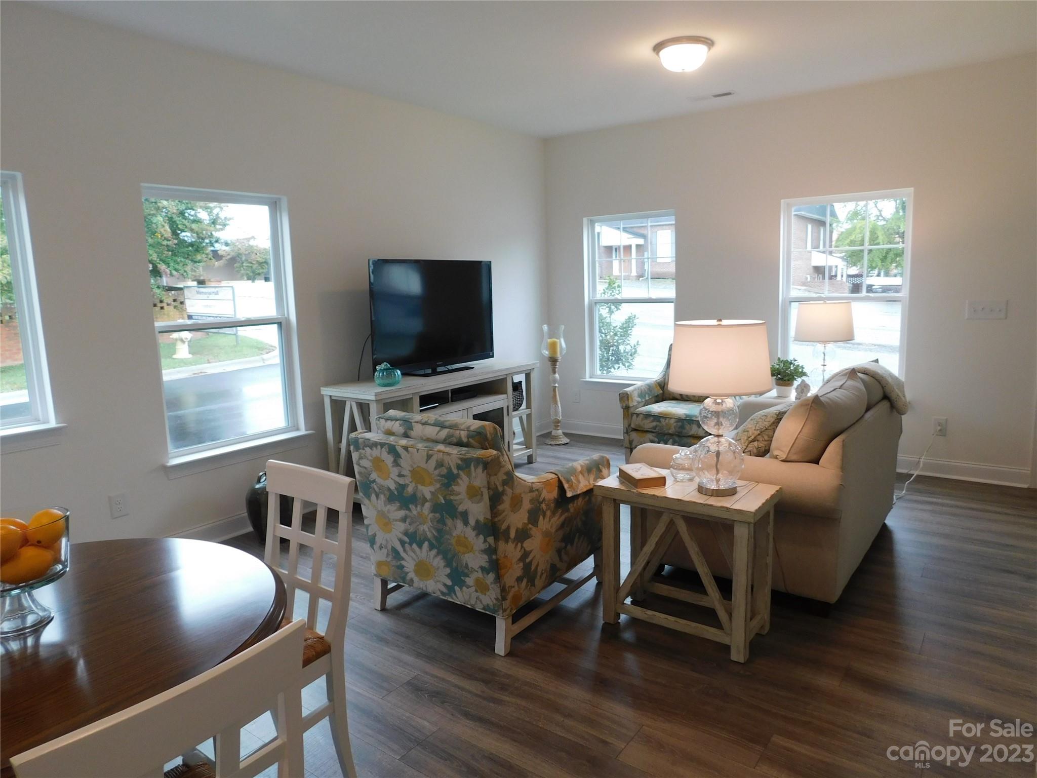 Memorial Hall - Residential