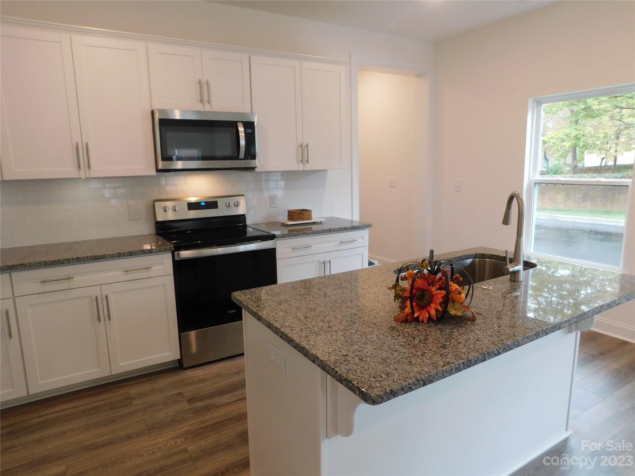 Memorial Hall - Residential