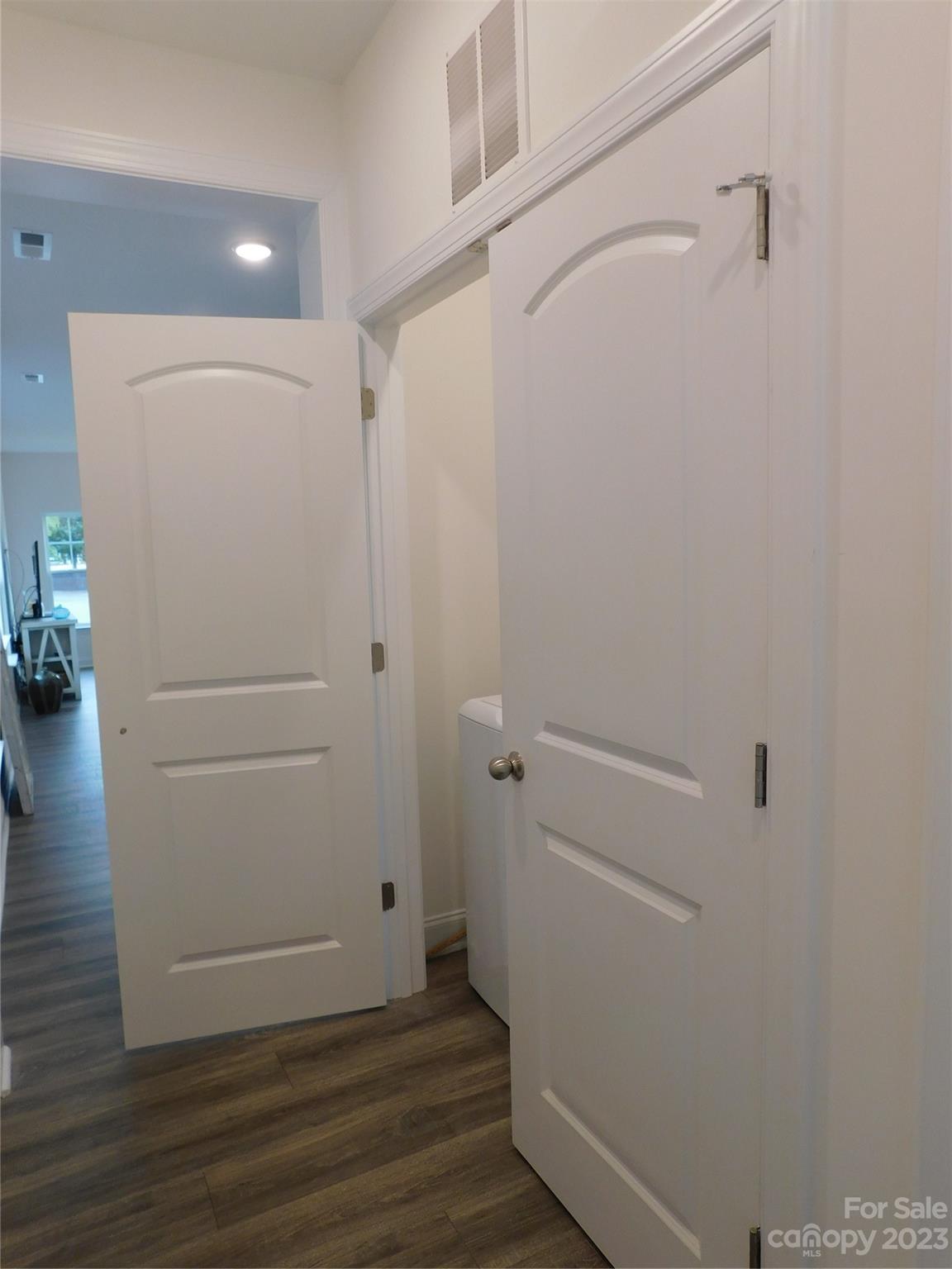 Memorial Hall - Residential