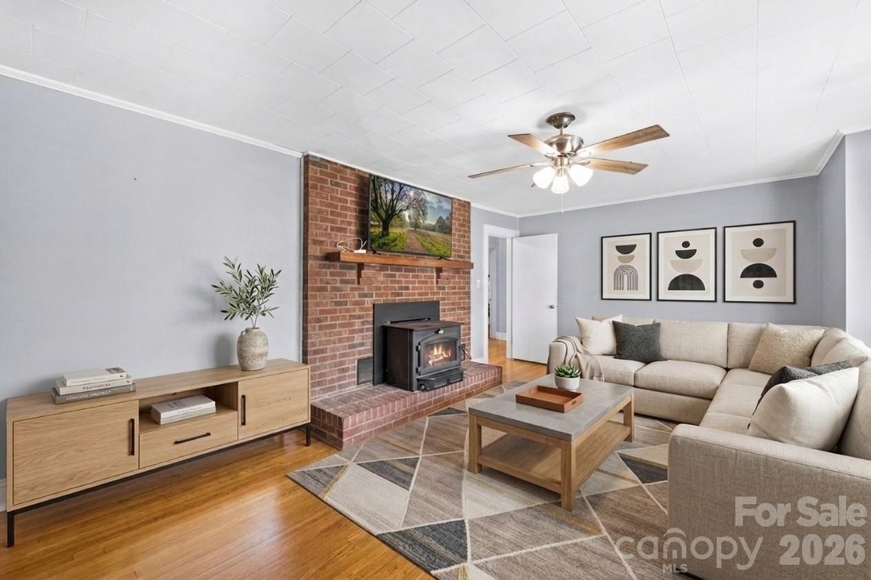 1512 Glenwood Avenue