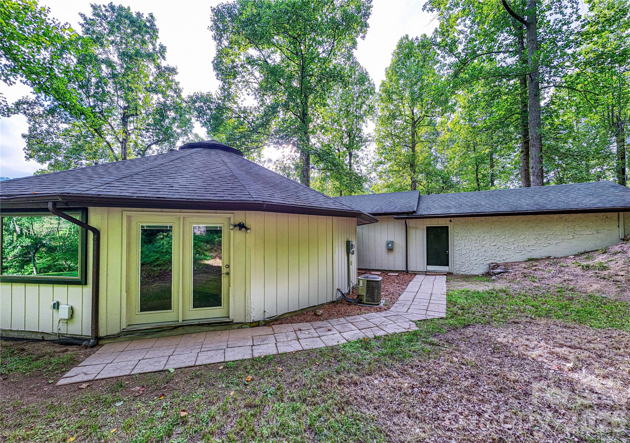150 Freeman Knolls Drive 6