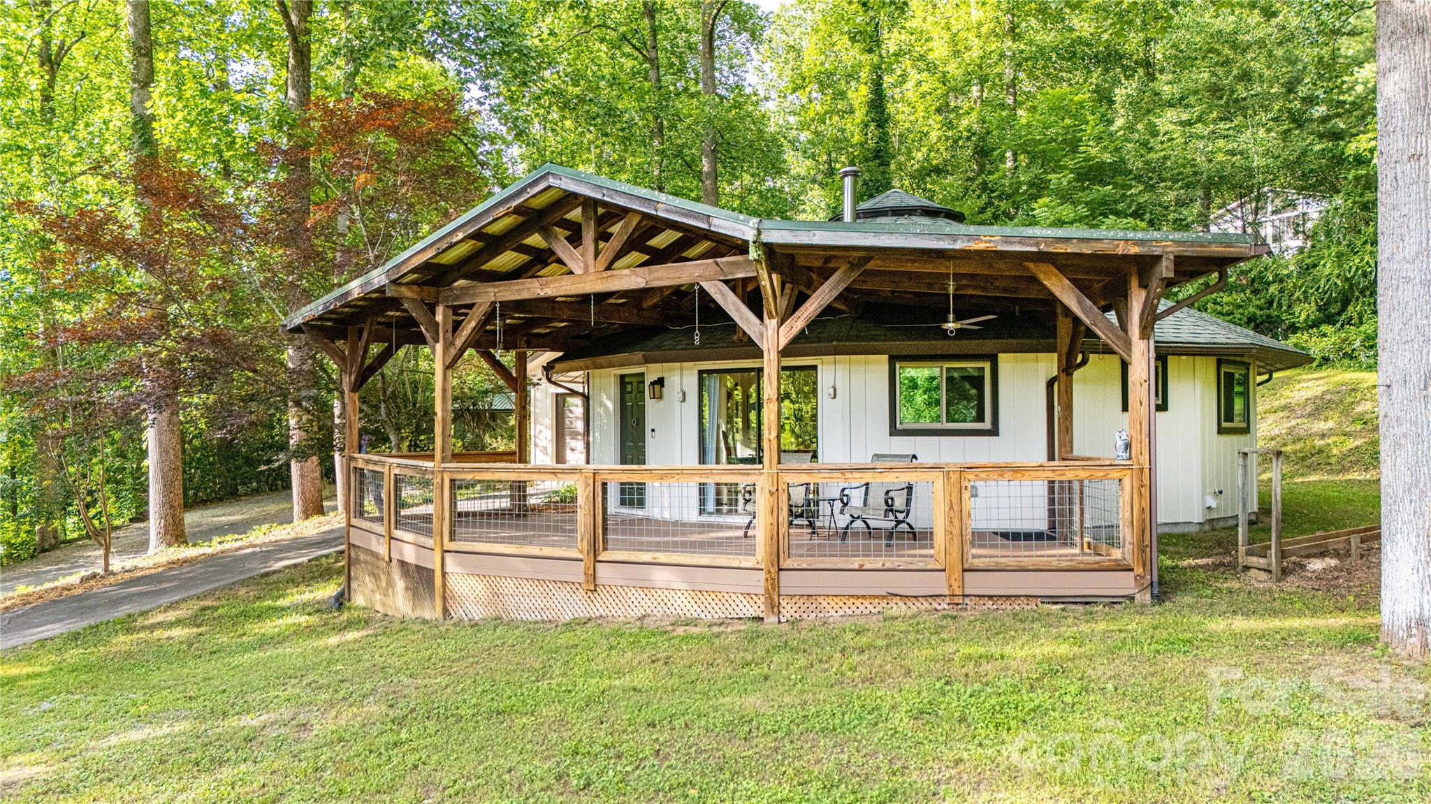 150 Freeman Knolls Drive 6