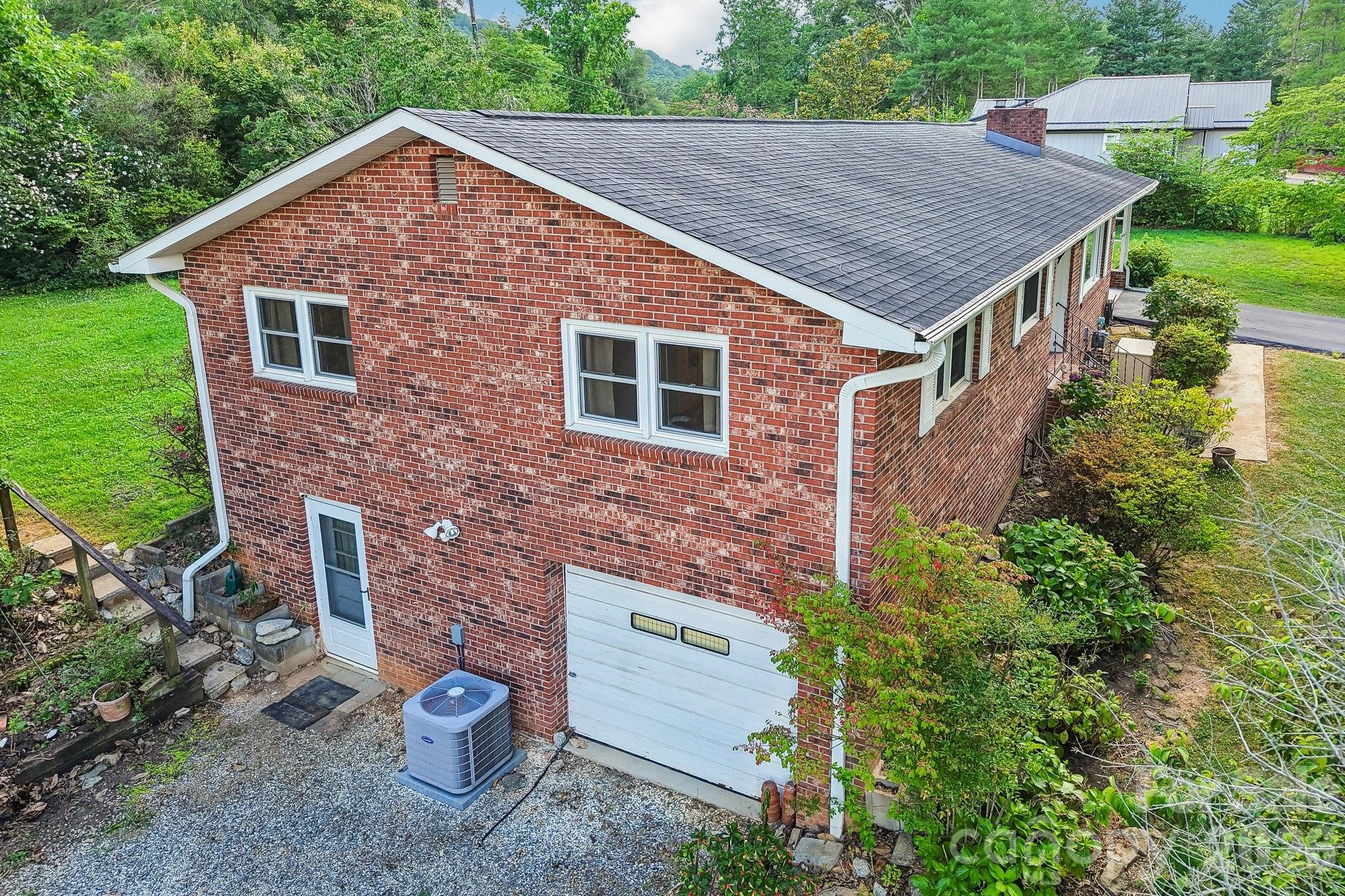 3157 Florida Drive