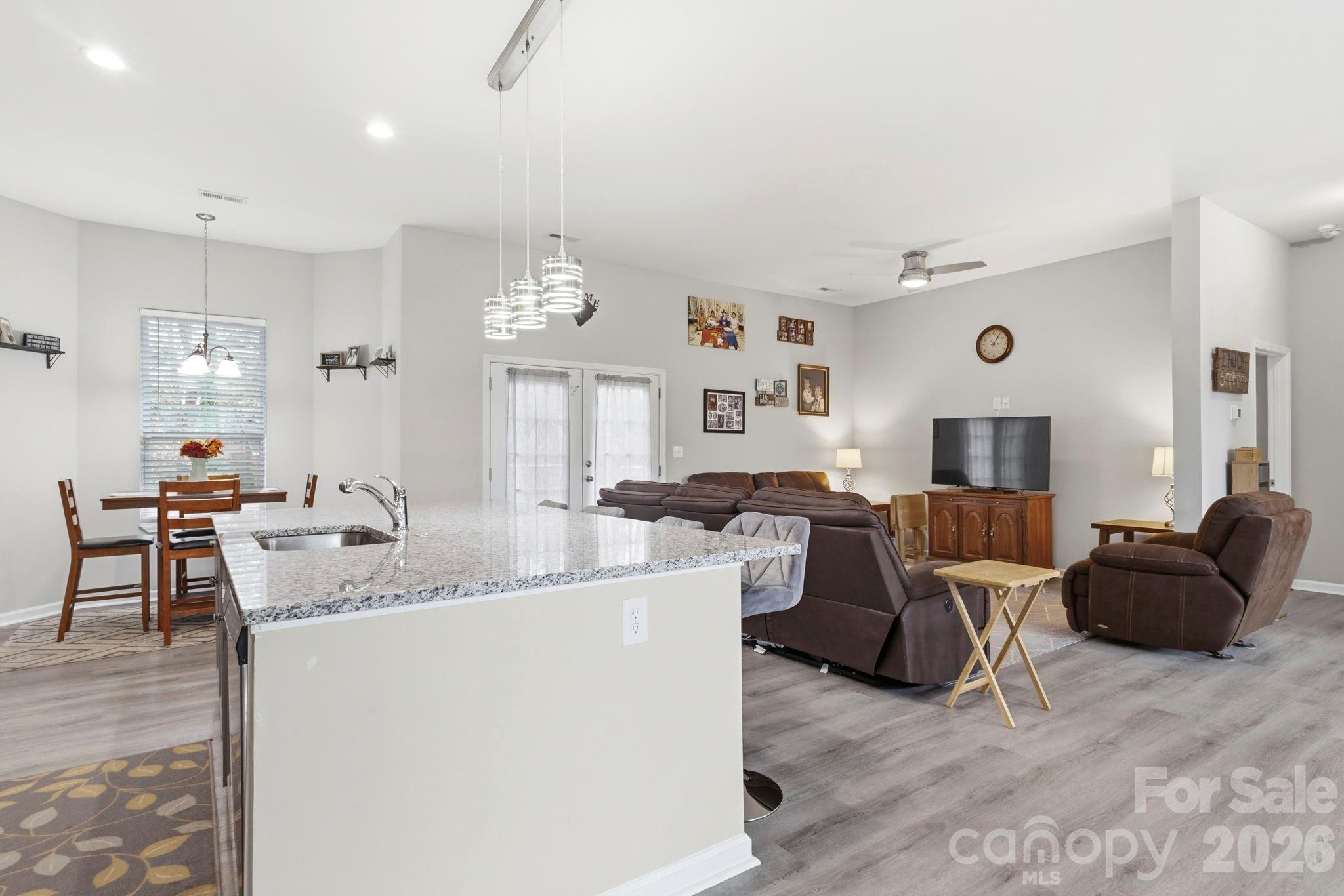 Ole Eastpointe - Residential