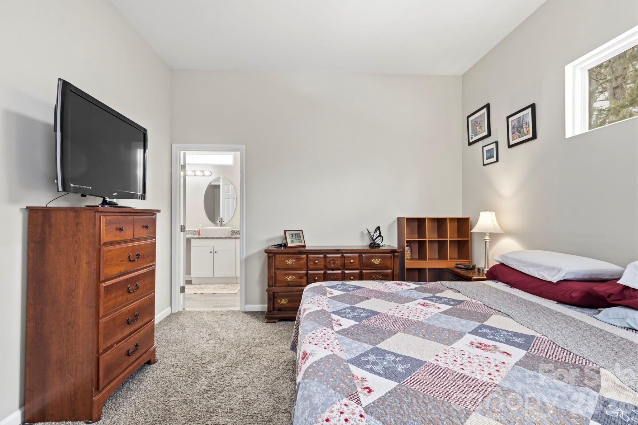 Ole Eastpointe - Residential