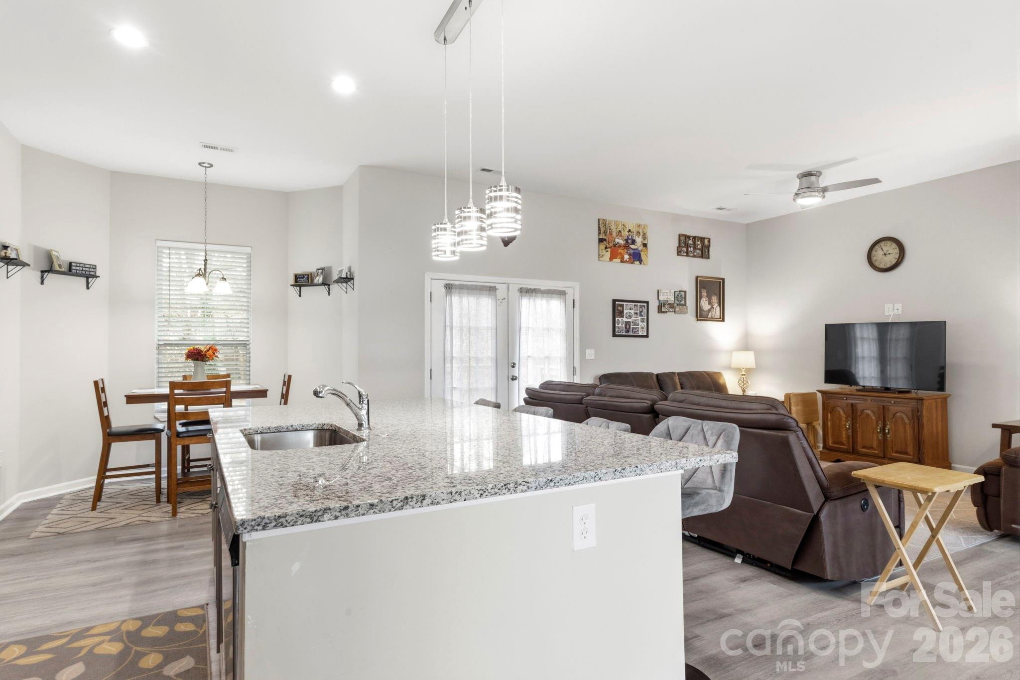 Ole Eastpointe - Residential