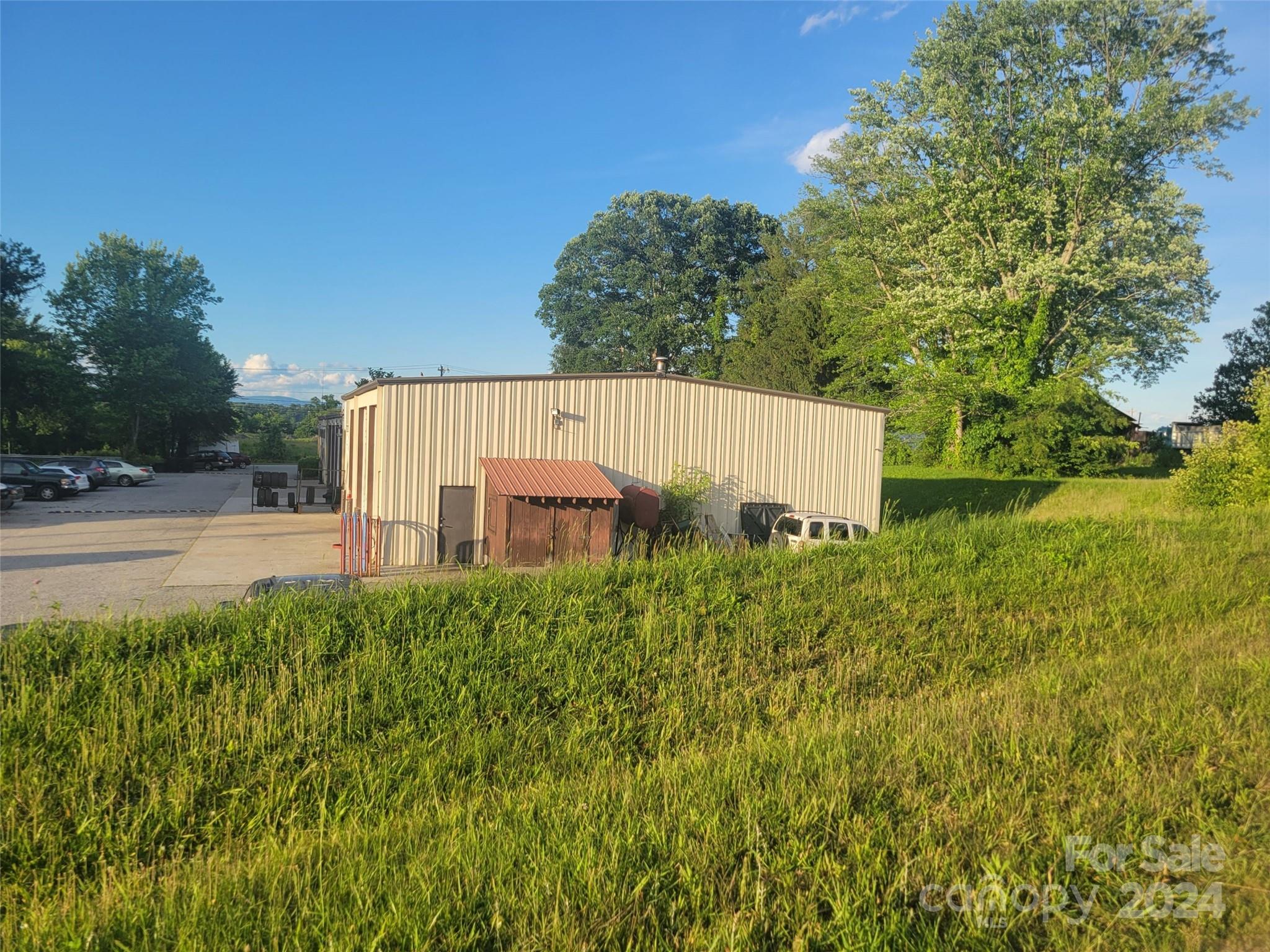 4178 & 4180 Haywood Road
