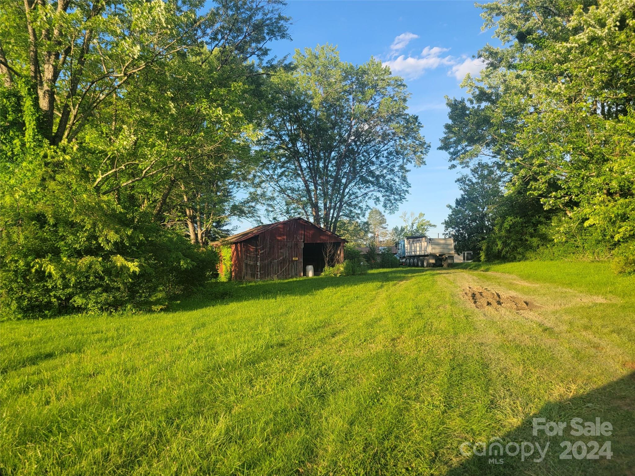 4178 & 4180 Haywood Road