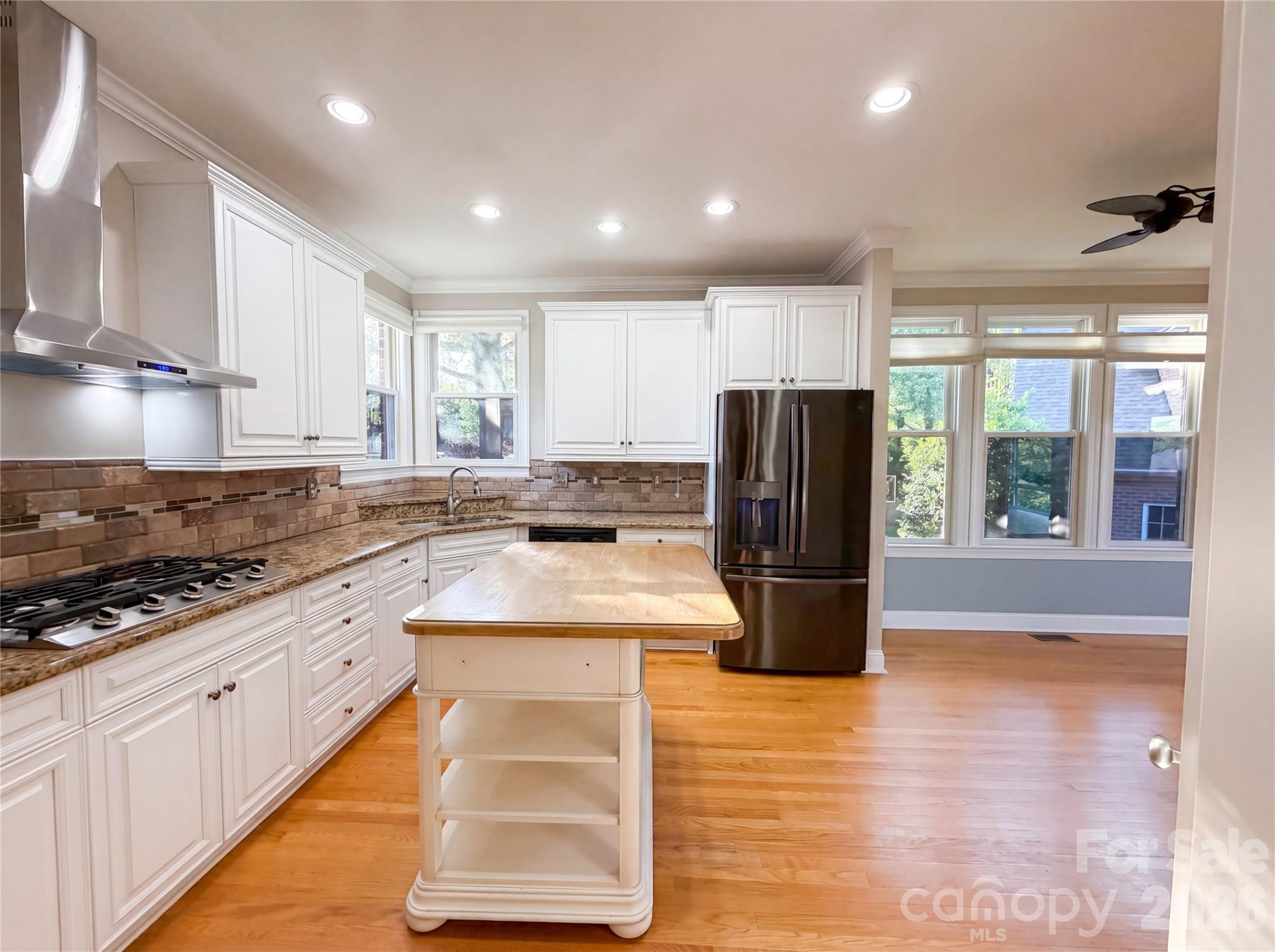 142 Canterbury Crossing