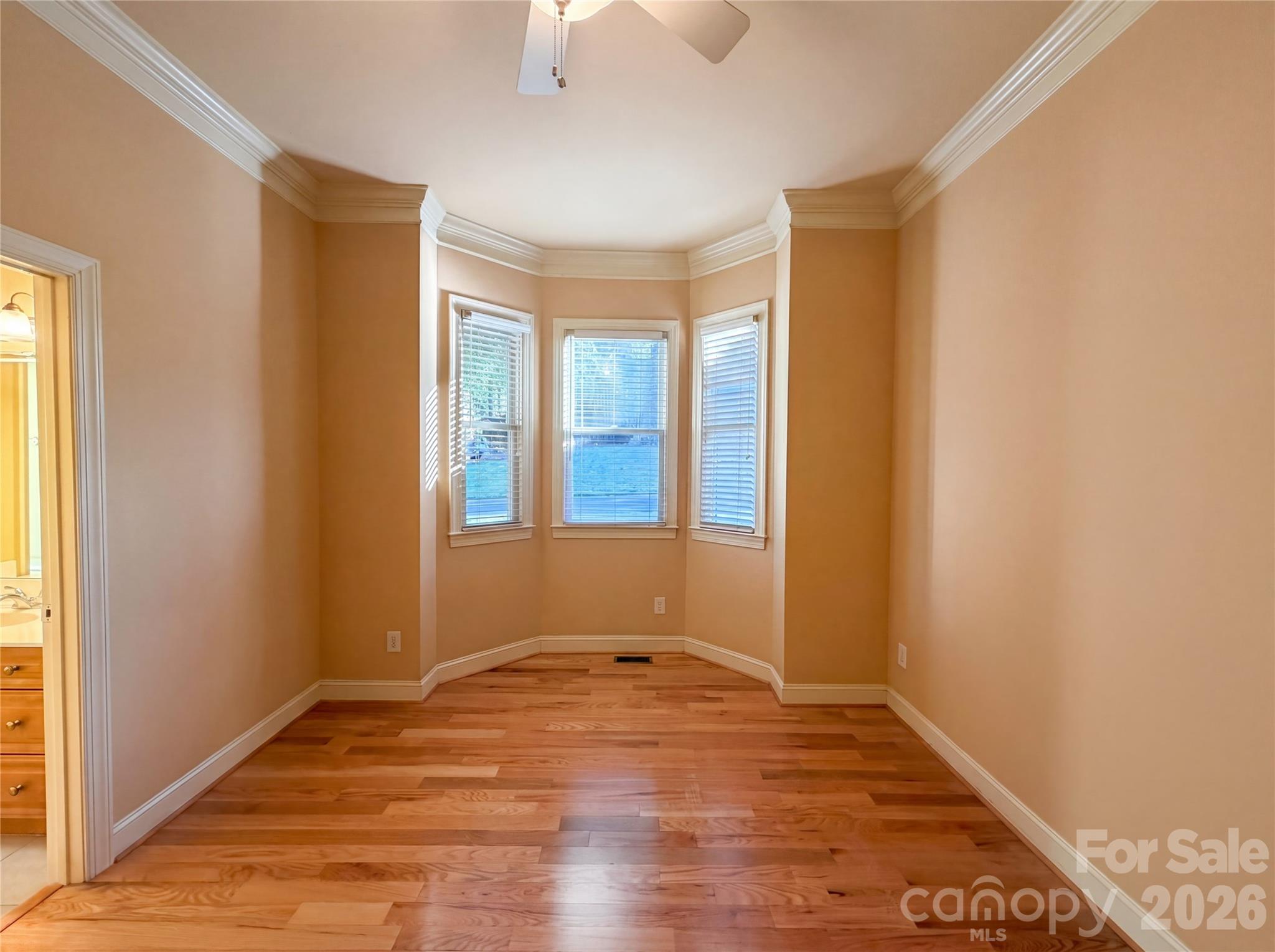 142 Canterbury Crossing