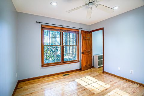 A home in Lake Toxaway