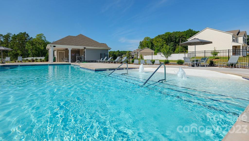 Crossroads - Residential