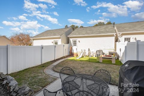 A home in Huntersville