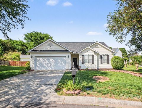 Photo of 2260 Shumard Circle, Indian Trail, NC 28079 (MLS # 4382977)