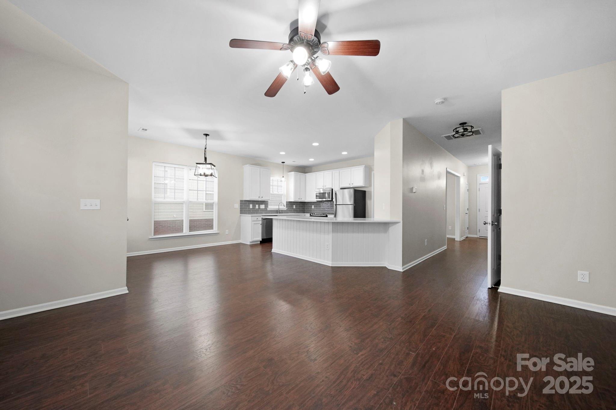 136 E Morehouse Avenue