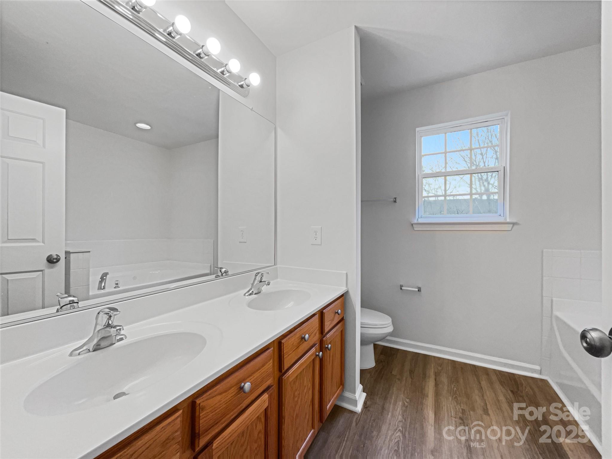 Sunset Point - Residential