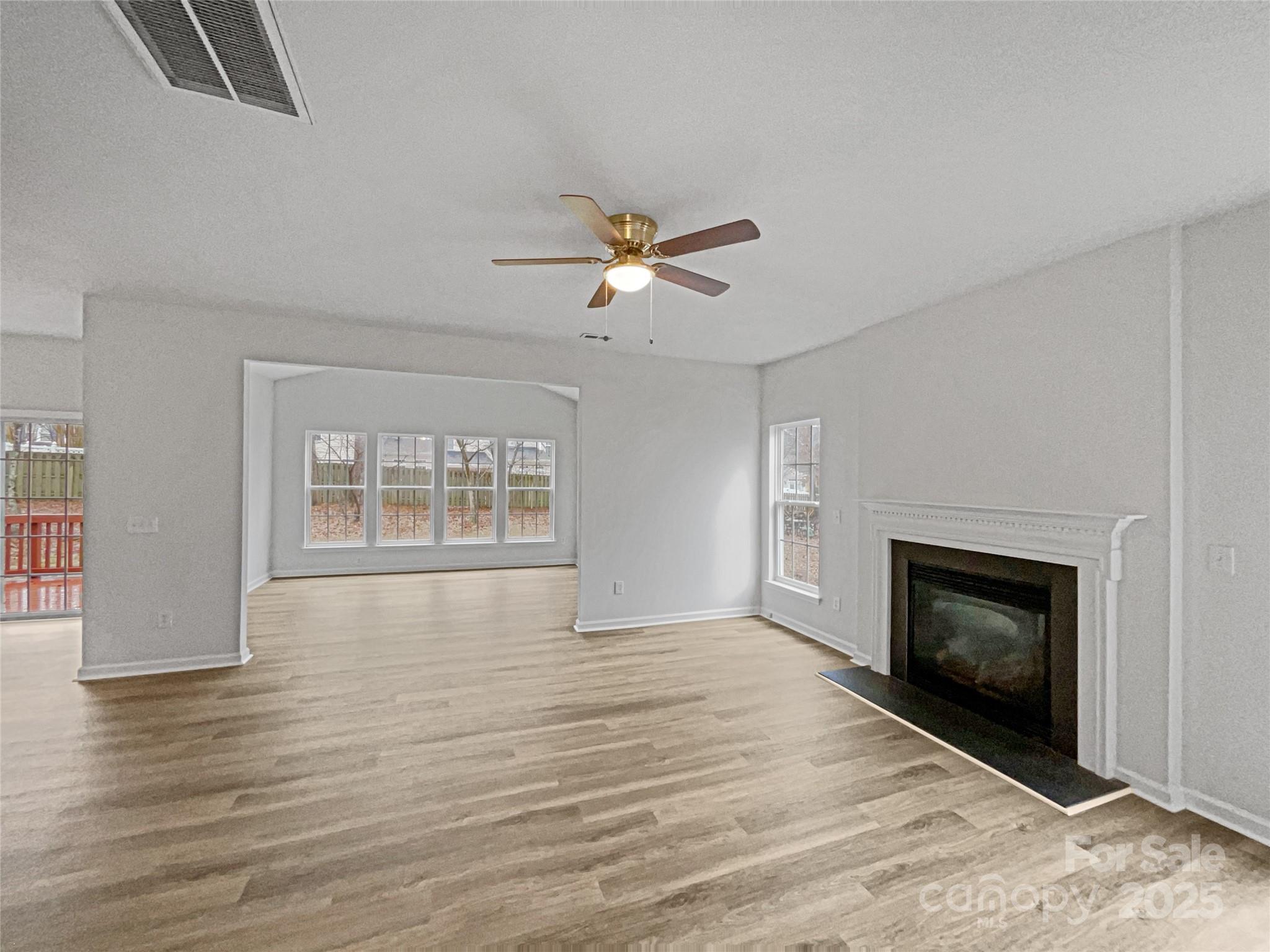 609 Sunset Point Drive