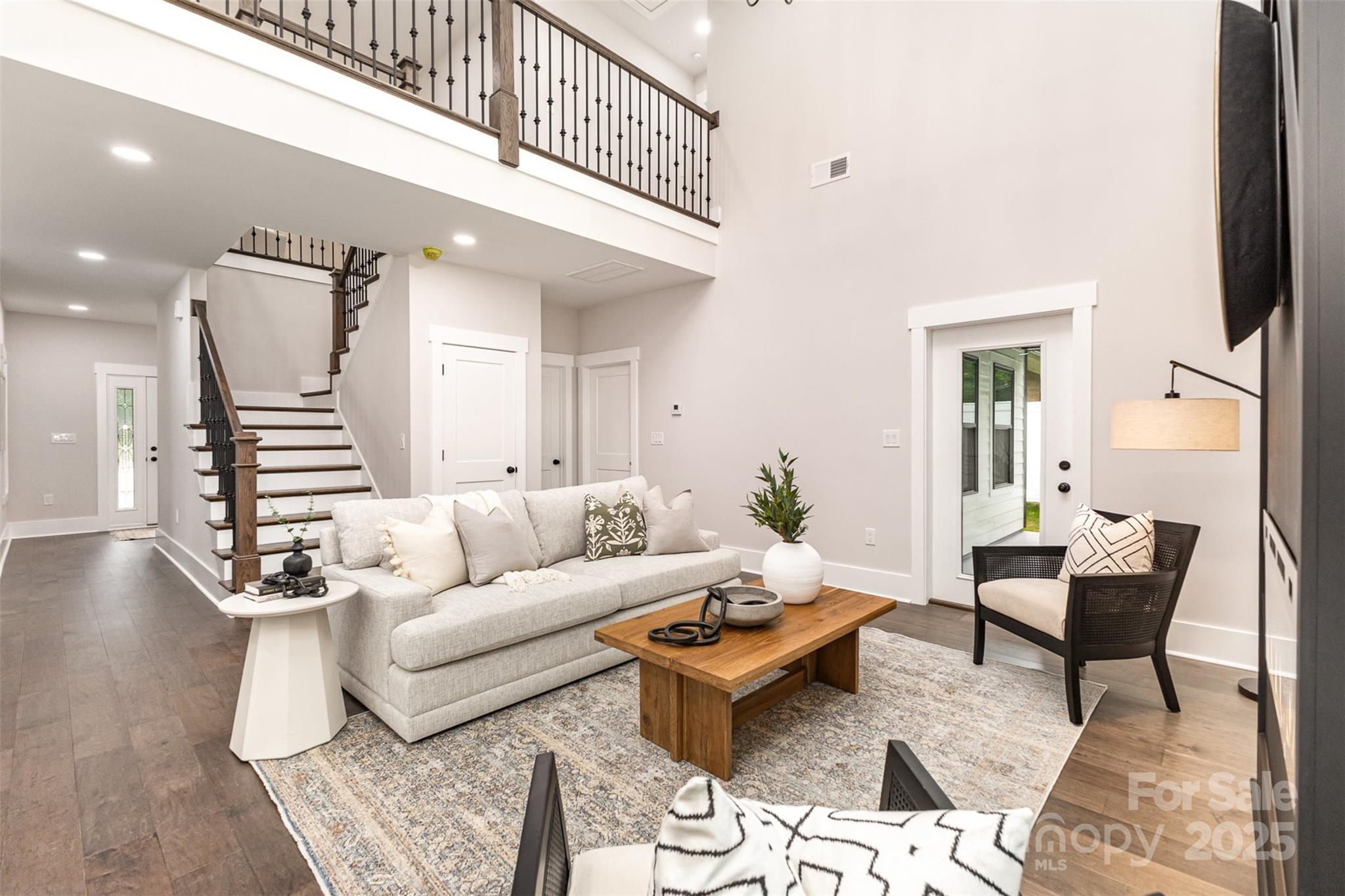 9527 Walkers Ferry Road