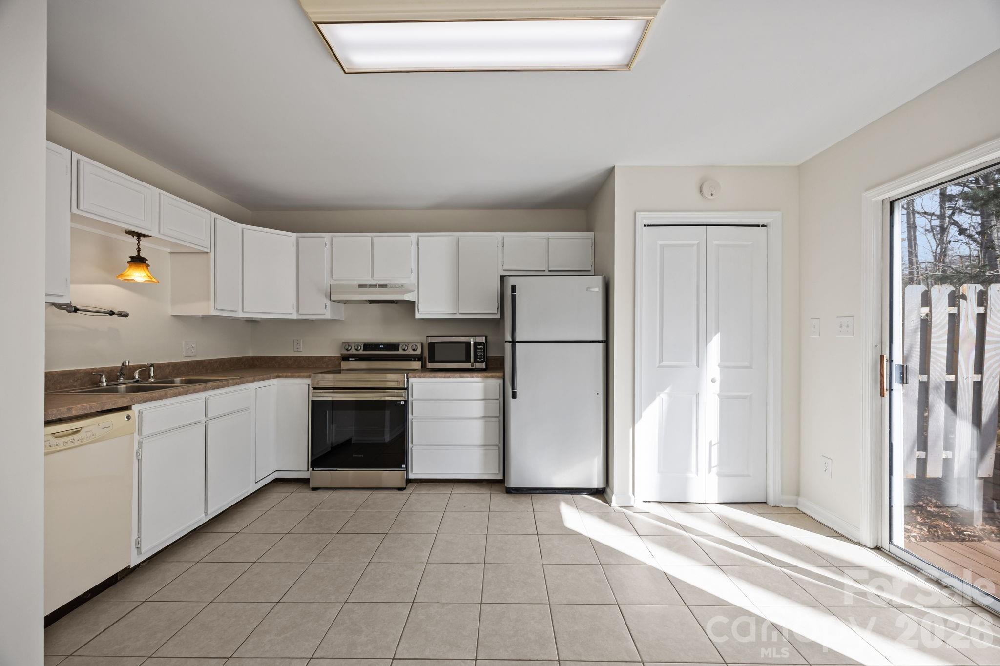 Azalea Point - Residential