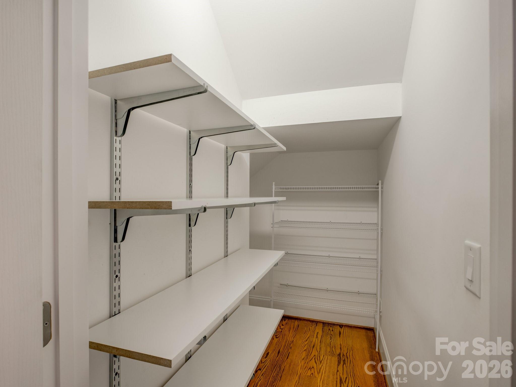 Beacon Knoll Villas - Residential