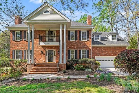 1941 Kilmonack Lane Charlotte NC 28270