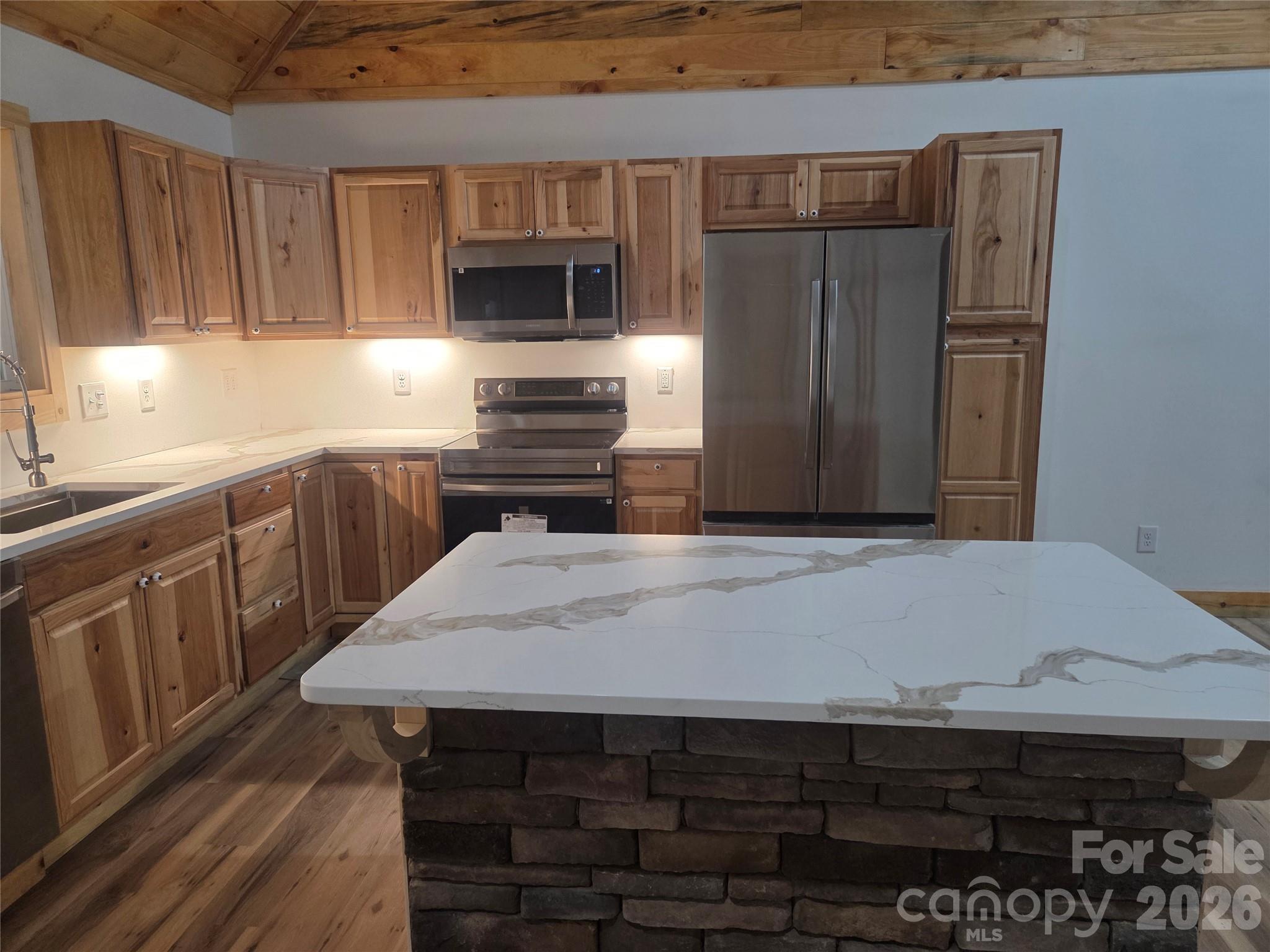 Sherwood on the Lake - Residential